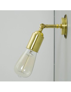 Made with artisanal materials and finishes 2