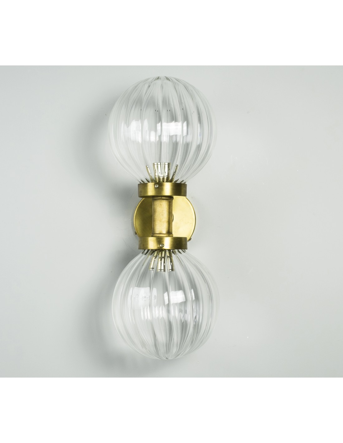 apliques de pared vintage con dos bombillas LED de casquillo E27 de forma estándar