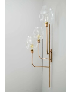 three-arm vertical metal structure in elegant shiny copper finish 2