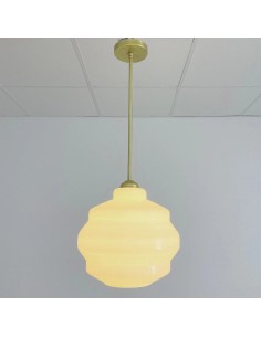 ceiling lamps with an opalized honeycomb-shaped lampshade