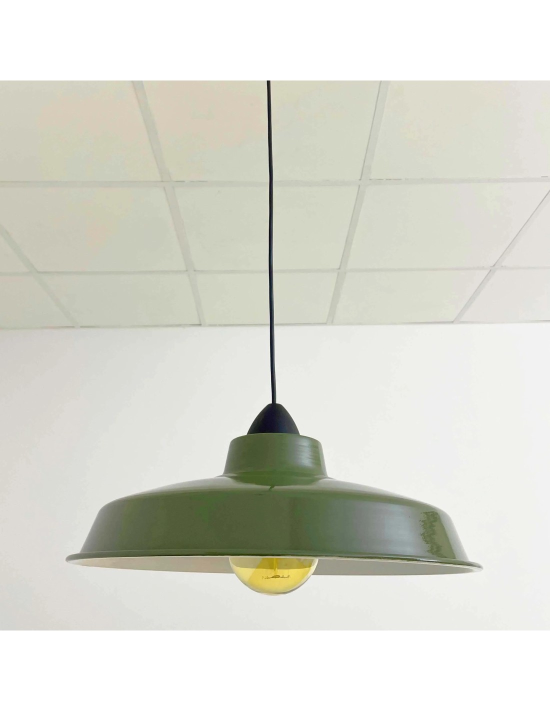 lámparas de techo vintage con diferentes acabados ideal para crear ambientes cálidos