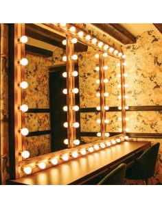 apliques vintage  con siete bombillas LED de casquillo E14 de forma esférica 2
