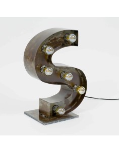 estructura de metal en forma de letra personalizable, cartel 2