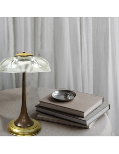 Keoni table lamp