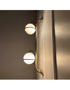 Aplique de pared de diseño en latón para espacios contract 2