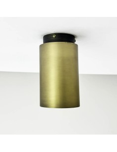 plafón de metal en acabado efecto latón envejecido