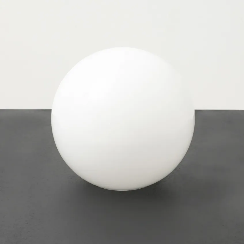 bola de cristal fabricados en cristal acabado blanco opalizado