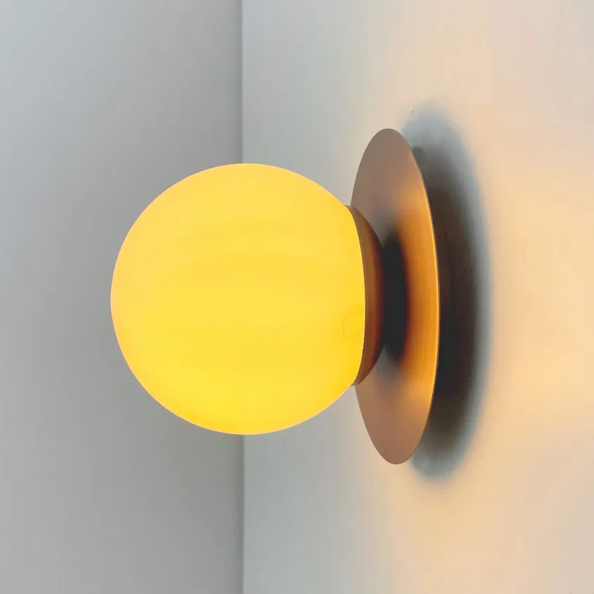 apliques de pared dormitorio la bola de cristal mide 16cm de circunferencia