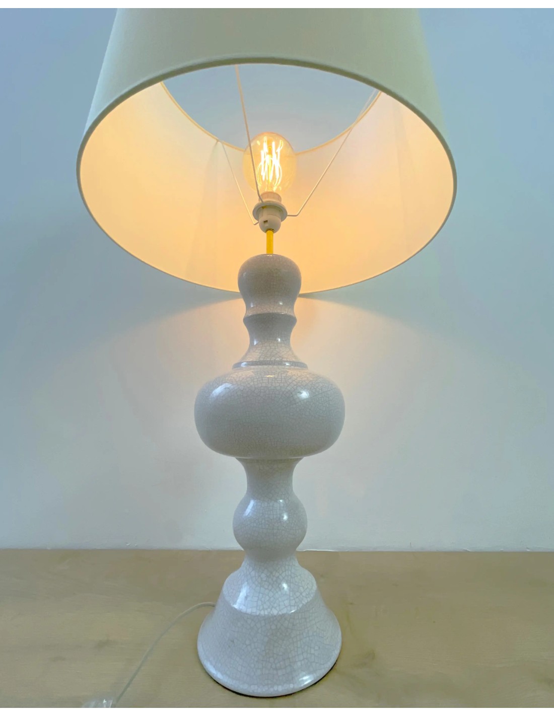 Lámpara de mesa vintage para salón o dormitorio