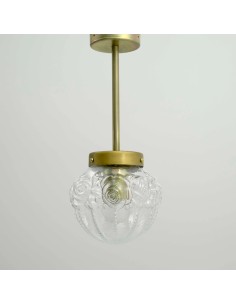 Ceiling pendant lamp with pineapple-shaped glass lampshade and aged brass metal support for vintage light